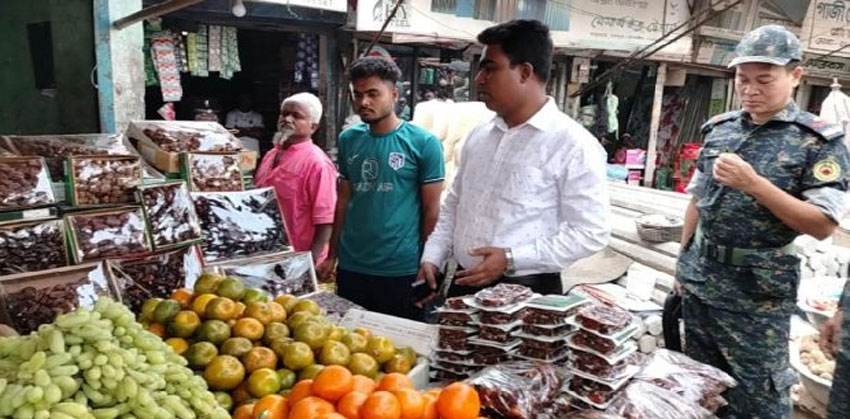 চাঁদপুরে ৫ প্রতিষ্ঠানকে ভোক্তা অধিকারের জরিমানা
