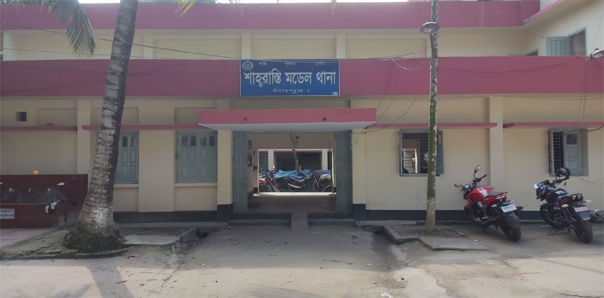শাহরাস্তিতে শি শু ধ র্ষ ণের অভিযোগে তিন শি শু গ্রেপ্তার
