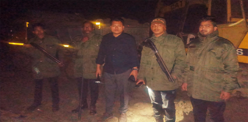 শাহরাস্তিতে কৃষি জমির টপ সয়েল কাটায় মধ্যরাতে ১ লাখ টাকা জরিমানা