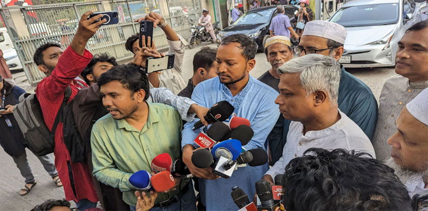 রোববার থেকে রেশনিং পদ্ধতিতে জ্বালানি তেল বিক্রি : প্রতিমন্ত্রী অনিন্দ্য ইসলাম অমিত