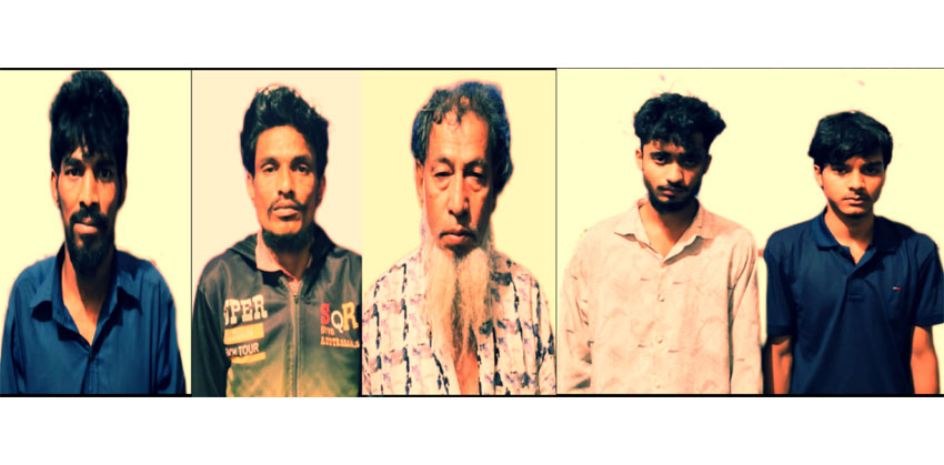 শাহরাস্তিতে পৃথক অভিযানে ইয়াবা ও গাঁজাসহ ৫ মাদক ব্যবসায়ী আটক