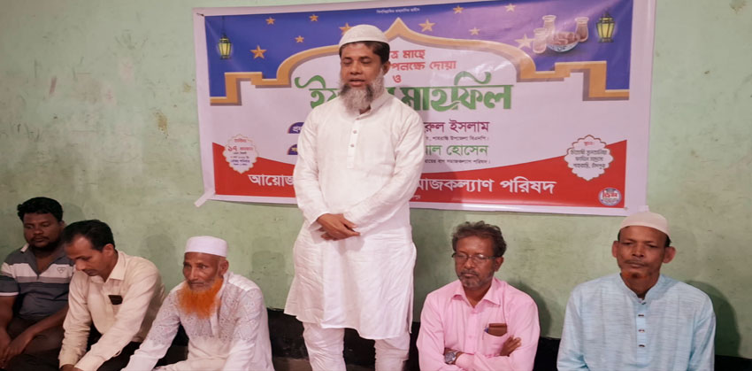 এতিমদের সঙ্গে ইফতার শেষে শাহরাস্তি উপজেলা চেয়ারম্যান পদে জহিরুল ইসলামের প্রার্থিতা ঘোষণা