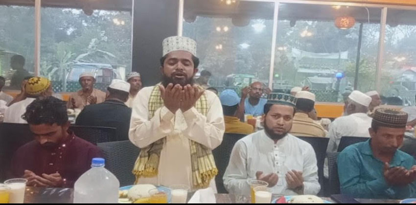 জগতপুরে বিশিষ্ট ব্যবসায়ী সিরাজুল হকের পিতার স্মরণে দোয়া ও ইফতার মাহফিল