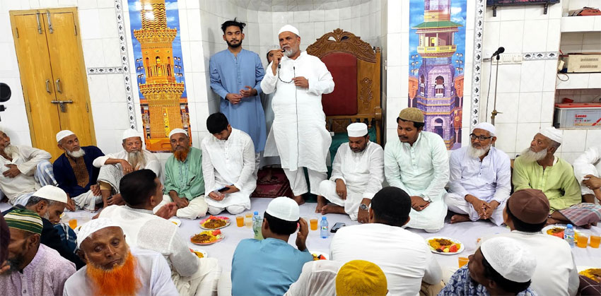 আমি আপনাদের দোয়া ও সমর্থন নিয়ে চাঁদপুর পৌরবাসীর সেবক হিসেবে কাজ করতে চাই : মোশাররফ হোসাইন
