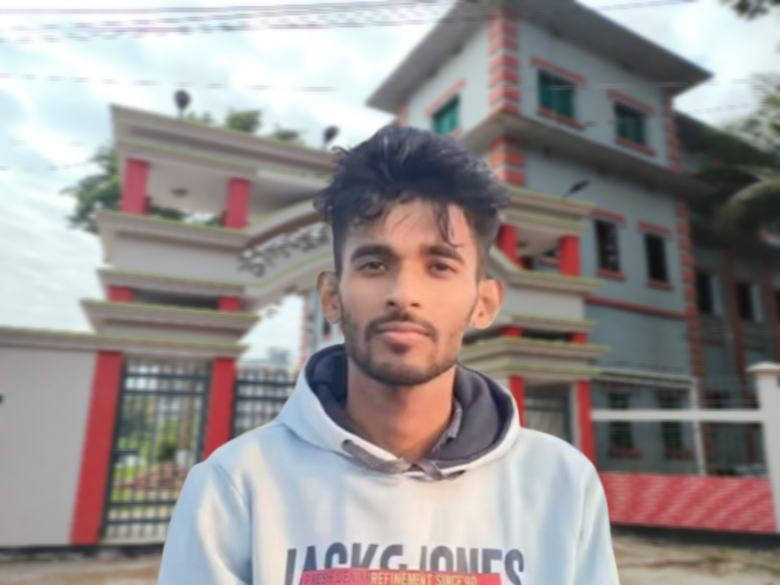 বাবাকে ডাক্তার দেখাতে গিয়ে প্রাণ গেল চাঁদপুর সরকারি কলেজ শিক্ষার্থীর