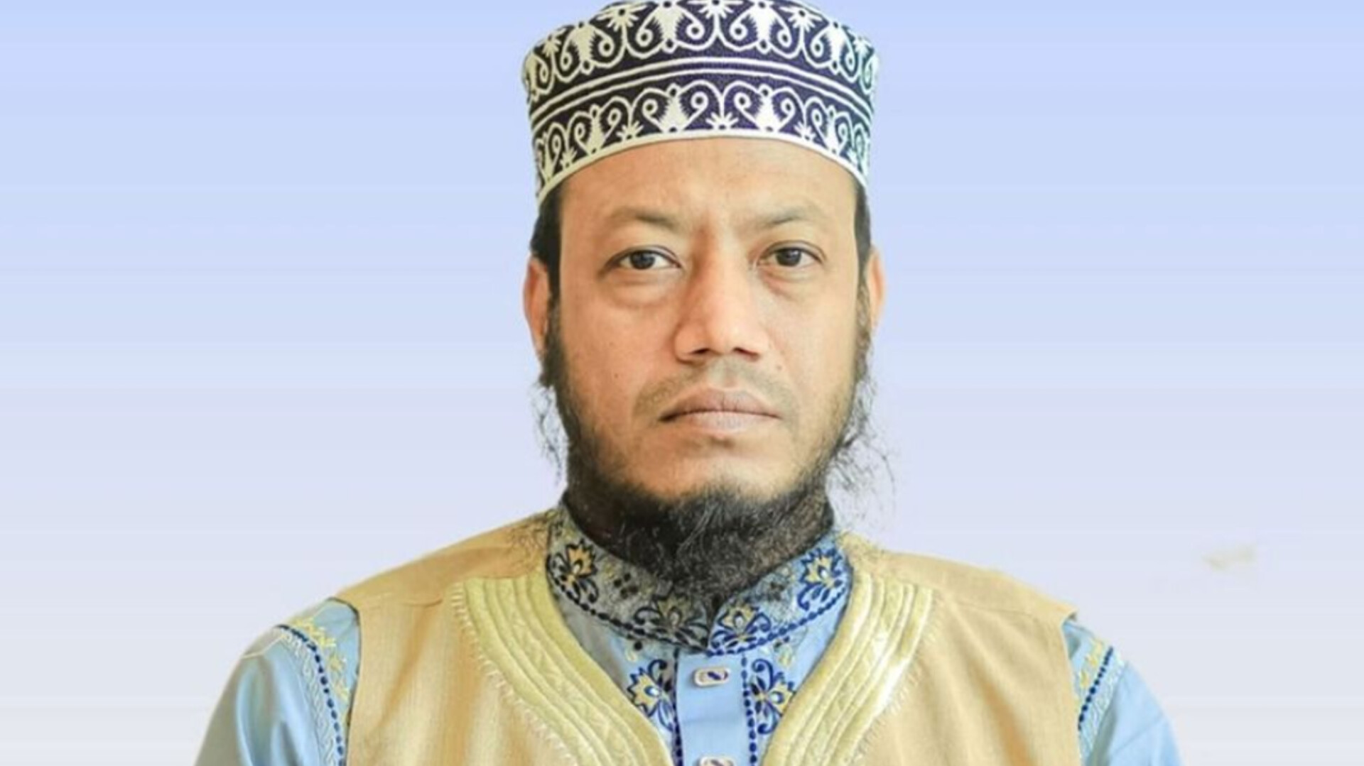 জামায়াত এমপি মুফতি আমির হামজার বিরুদ্ধে গ্রেফতারি পরোয়ানা জারি