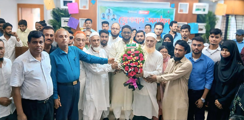 চাঁদপুরে বিএনপি-গণঅধিকার ছাড়লেন ২০০ নেতা, যোগ দিলেন এনসিপিতে