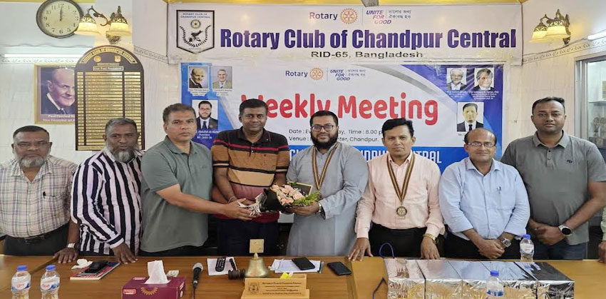 আব্দুল্লাহ আল মামুনকে চাঁদপুর সেন্ট্রাল রোটারি ক্লাবের সংবর্ধনা