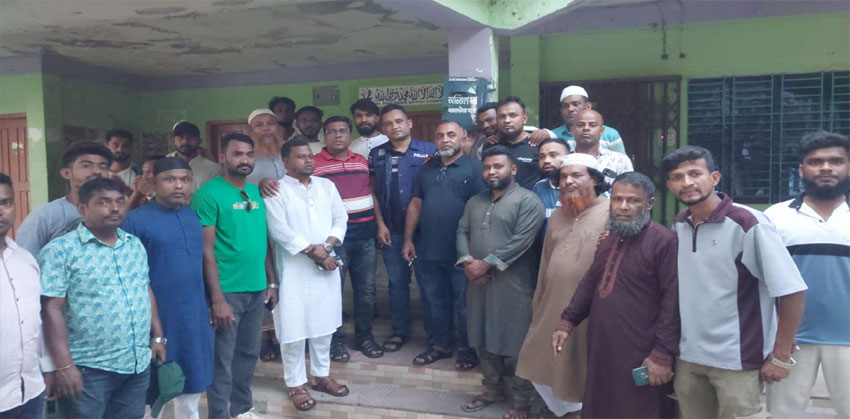 মতলবের কলাকান্দা ইউনিয়নে বিট পুলিশিংয়ের অভিযোগ বক্স স্থাপন