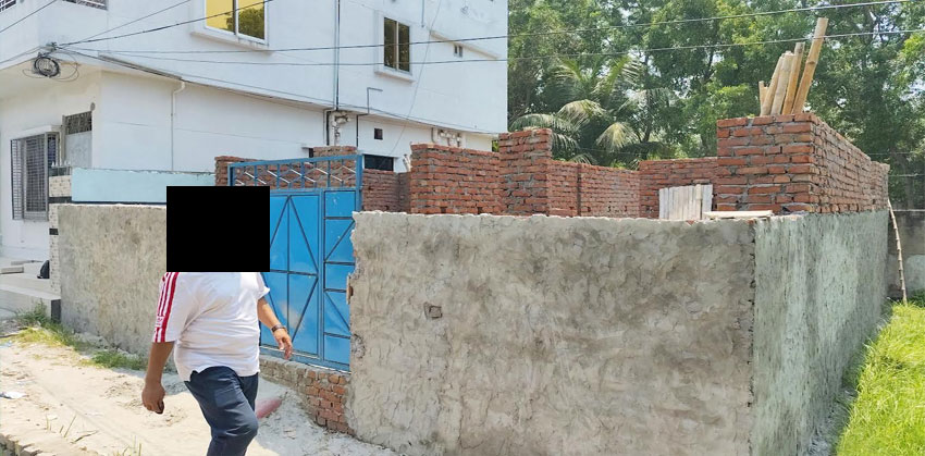 চাঁদপুরে জাল দলিলে ভাই-বোনের সম্পত্তি আত্মসাতের অভিযোগ