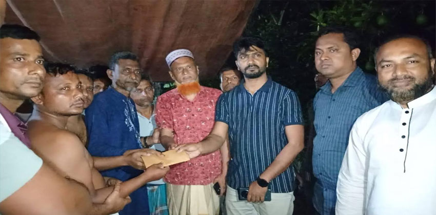 কচুয়ায় বজ্রপাতে নিহতের পরিবারকে উপজেলা প্রশাসনের আর্থিক সহায়তা
