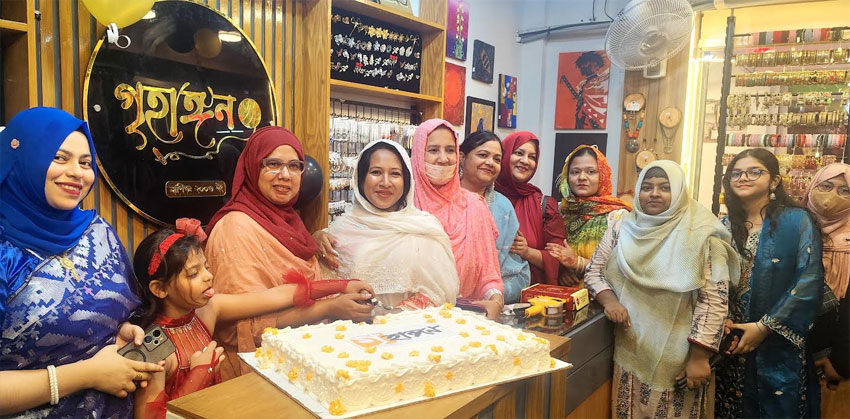 মীর শপিংয়ের ২য় তলার নতুন ঠিকানায় চাঁদপুরের জনপ্রিয় বিপণী বিতান ‘গৃহাঙ্গন’