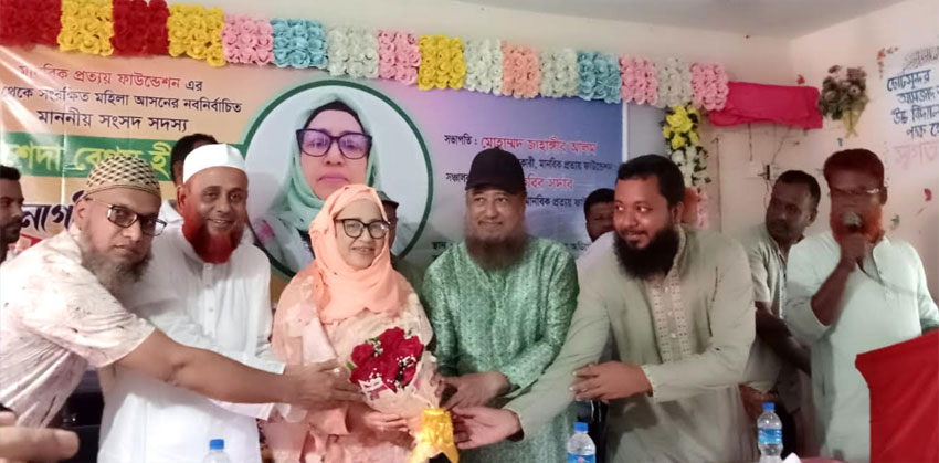 রামপুর ইউনিয়নে নব-নির্বাচিত সংসদ সদস্য  রাশেদা বেগম হীরাকে নাগরিক সংবর্ধনা