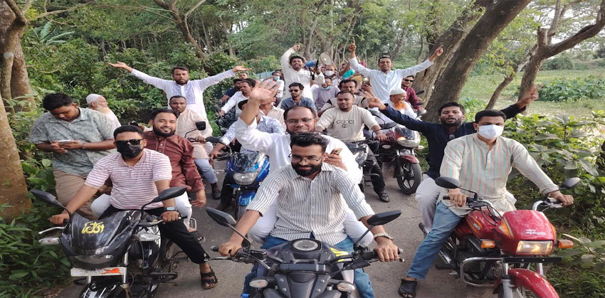 খাদেরগাঁও ইউনিয়নে সম্ভাব্য চেয়ারম্যান প্রার্থী সুলতান কাজীর মোটরসাইকেল শোভাযাত্রা