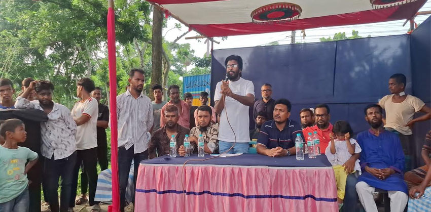 চাঁদপুর পুরানবাজারে মাদকবিরোধী ফুটবল টুর্নামেন্টের উদ্বোধন অনুষ্ঠিত