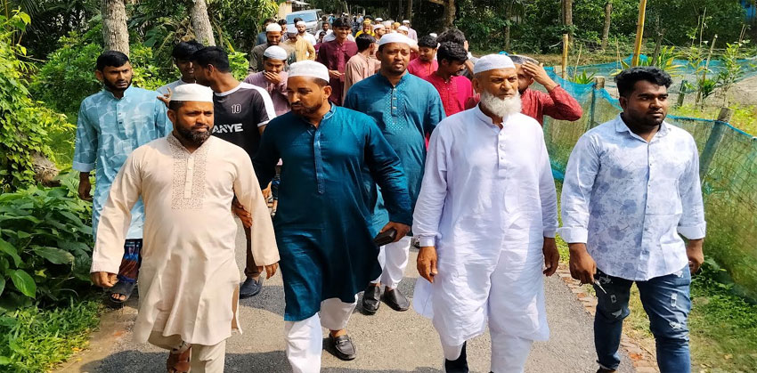 মাদক কারবারি ও কিশোর গ্যাংদের সতর্ক বার্তা পৌঁছে দিল শাহমাহমুদপুরবাসী