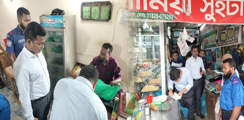 কচুয়ায় সাচার বাজারে দই-মিষ্টি ও খাবারের দোকানকে জরিমানা
