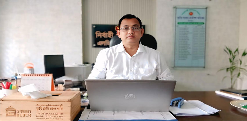 চাঁদপুর এলজিইডির নতুন নির্বাহী প্রকৌশলী নূরুজ্জামানের দায়িত্ব গ্রহণ