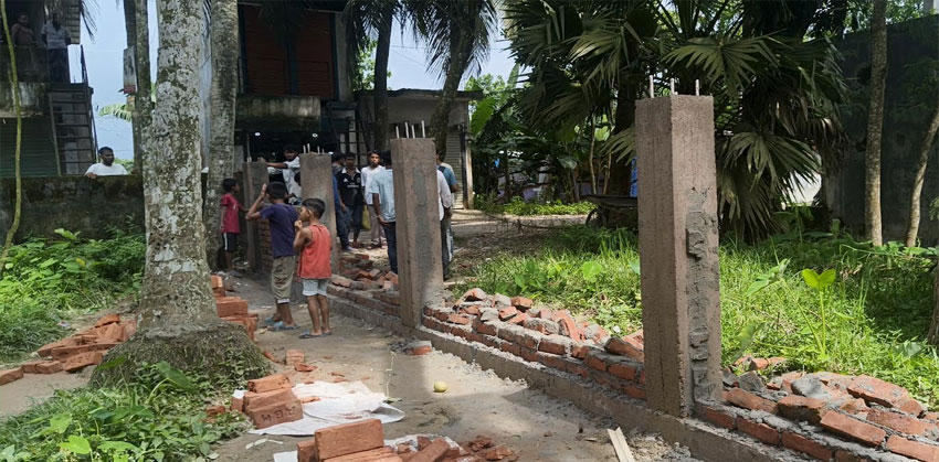 ফরিদগঞ্জে ইসলামপুর ইসলামী মিশন হাসপাতালের সংস্কারকাজে অনিয়মের অভিযোগ
