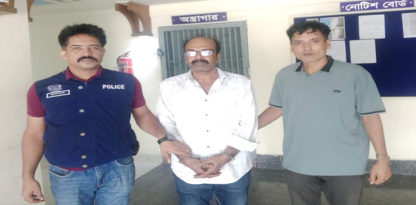 ফরিদগঞ্জে ১৪ বছরের সাজাপ্রাপ্ত কিলার মাসুদ গ্রেপ্তার!