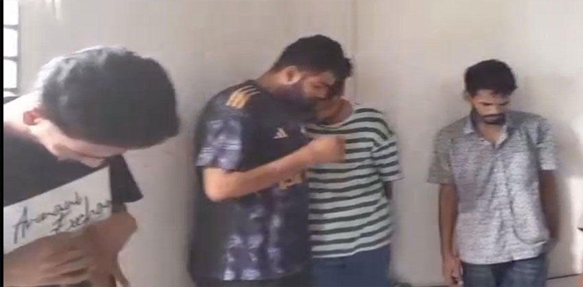 মতলব দক্ষিণে ইয়াবাসহ ৪ যুবক আটক