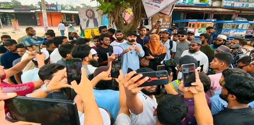 ইনসাফপূর্ণ সমাজ প্রতিষ্ঠার প্রত্যয়ে ফরিদগঞ্জে ইনকিলাব মঞ্চের মার্চ ও সমাবেশ
